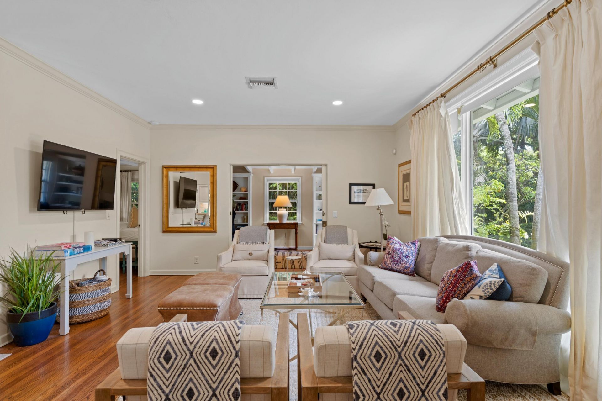 733 Sunset Road, West Palm Beach, FL 33401 Photo