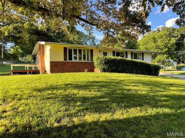 117 Edgewood Road, Jackson, MO 63755