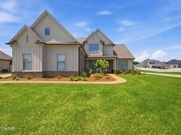 104 Crosspointe Drive , Medina, TN 38355