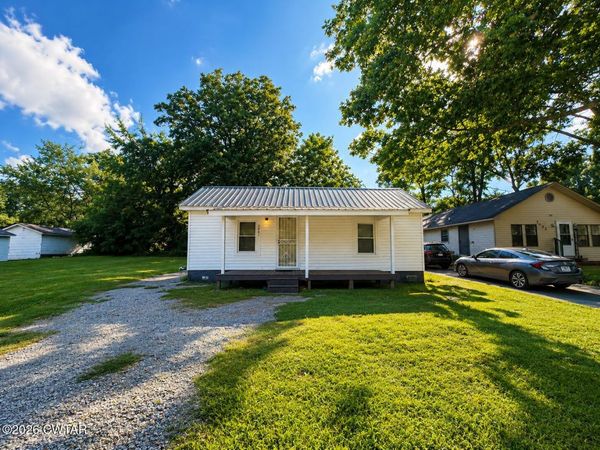 1001 N McLemore Avenue , Brownsville, TN 38012