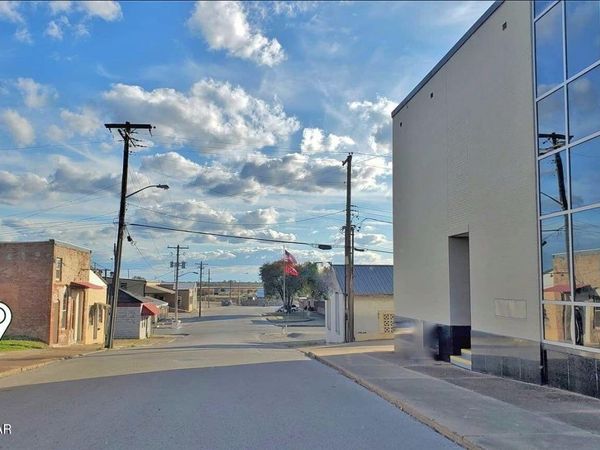 106 S 13th Avenue , Humboldt, TN 38343