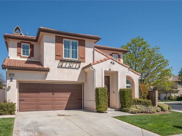 28802 Silversmith, Valencia, CA 91354