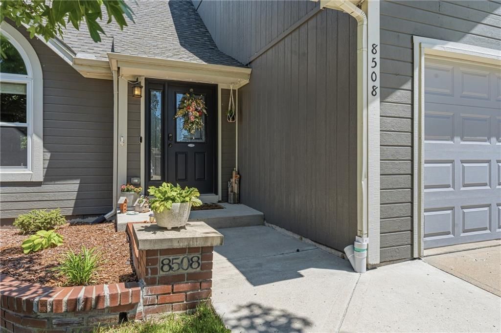 8508 NE 109th Street, Kansas City, MO 64157 Main Photo