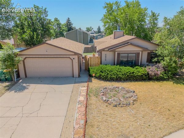 6825 Cory Place, Colorado Springs, CO 80915