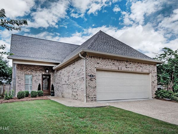 46 Charleston Circle, Brandon, MS 39047