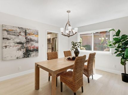 815 Commons Dr, Sacramento, CA 95825 Photo