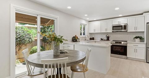 815 Commons Dr, Sacramento, CA 95825 Photo