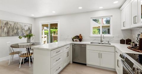 815 Commons Dr, Sacramento, CA 95825 Photo