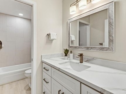 815 Commons Dr, Sacramento, CA 95825 Photo