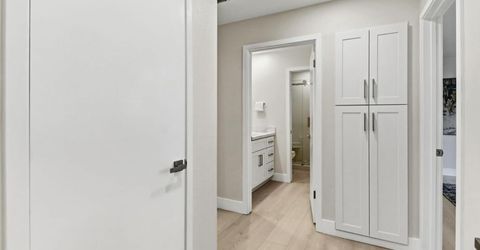 815 Commons Dr, Sacramento, CA 95825 Photo