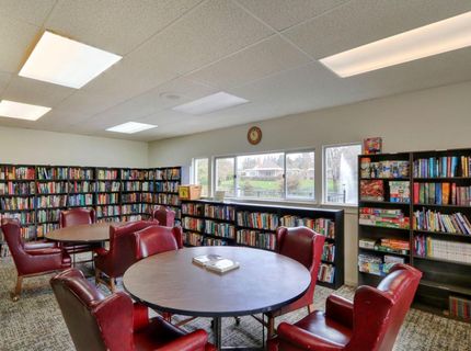 815 Commons Dr, Sacramento, CA 95825 Photo