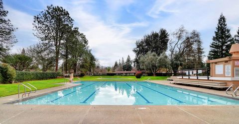 815 Commons Dr, Sacramento, CA 95825 Photo