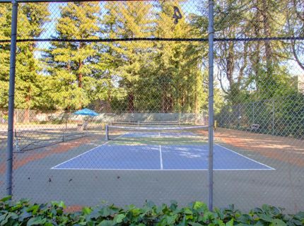 815 Commons Dr, Sacramento, CA 95825 Photo