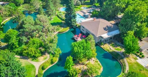 815 Commons Dr, Sacramento, CA 95825 Photo