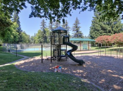 815 Commons Dr, Sacramento, CA 95825 Photo