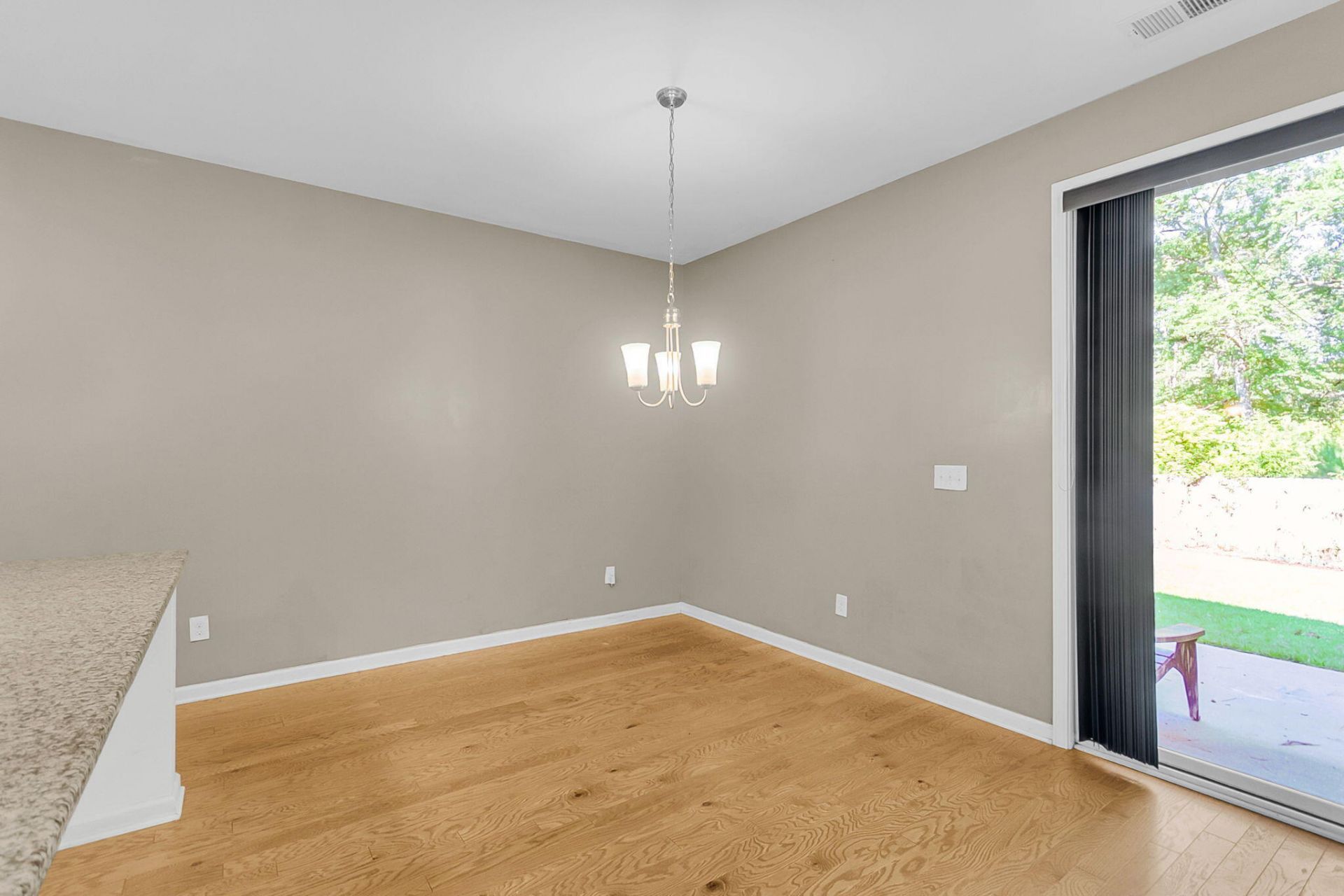 195 Hickory Ridge Way Photo 27