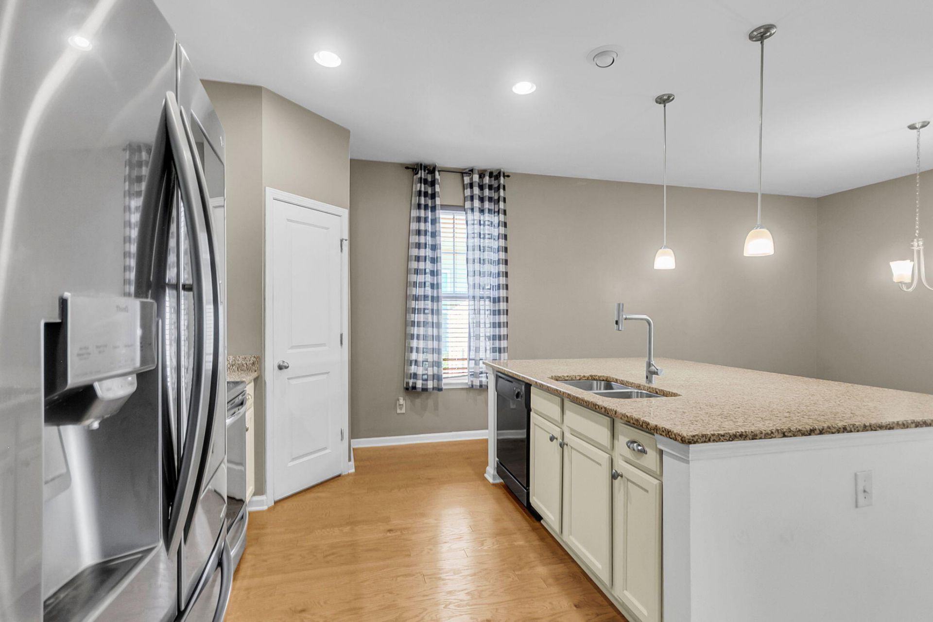 195 Hickory Ridge Way Photo 31