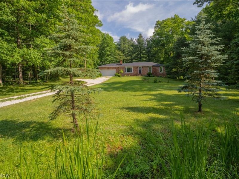 3969 Lynn Road , Ravenna, OH 44266 Photo 4