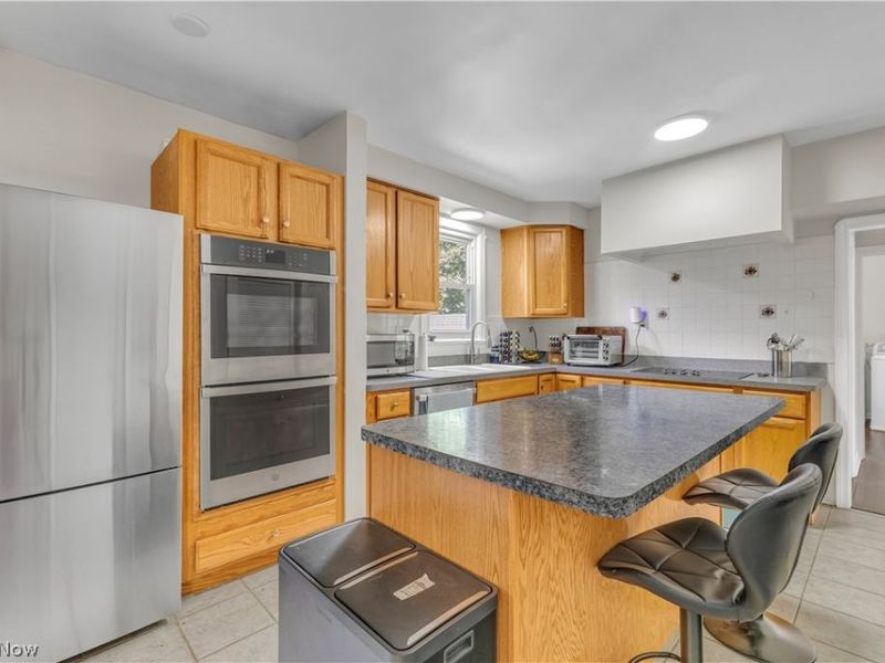 838 Nesbitt Road, Sagamore Hills, OH 44067 Photo 11
