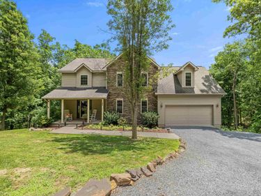 88 PIN OAK LN, MOUNT JACKSON, VA 22842
