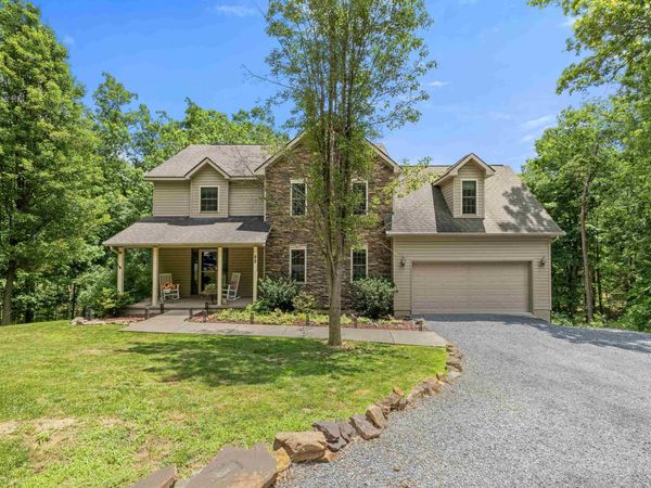 88 PIN OAK LN, MOUNT JACKSON, VA 22842