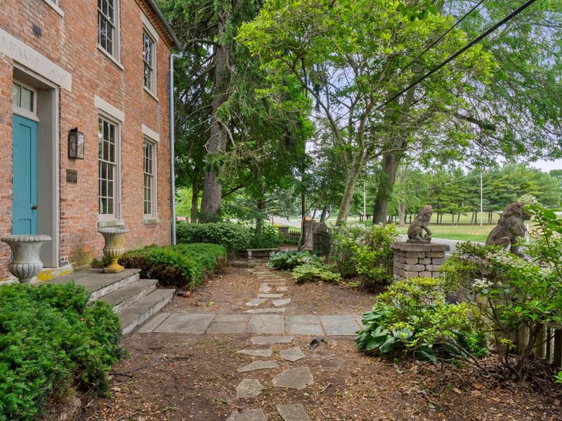 4151 State Route 203, Radnor, OH 43066 Photo 3