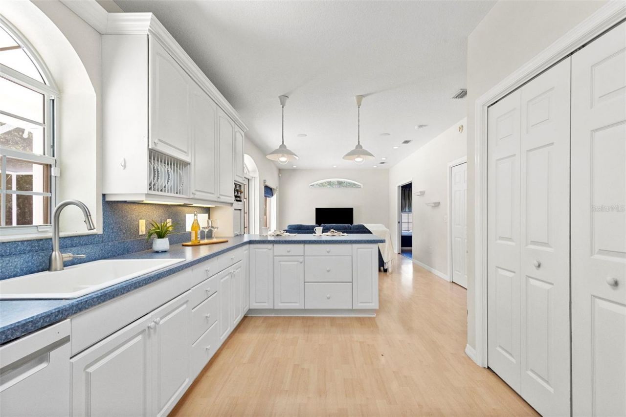 6010 Frontier Drive , Zephyrhills, FL 33540 Photo