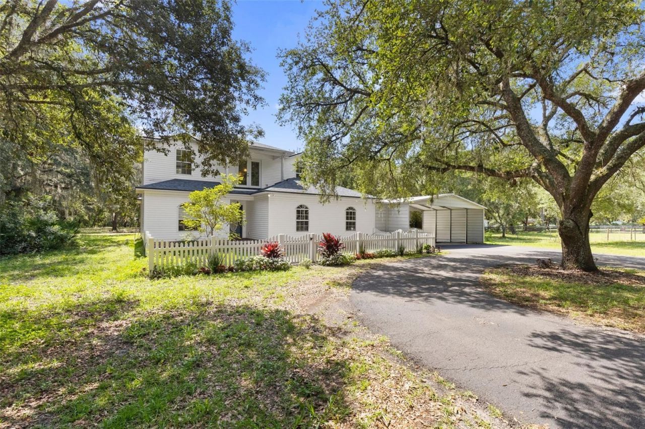 6010 Frontier Drive , Zephyrhills, FL 33540 Photo