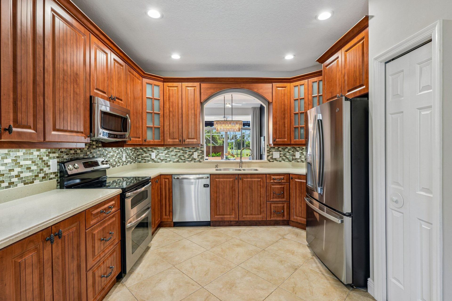 692 W Palm Aire Drive, Pompano Beach, FL 33069 Photo