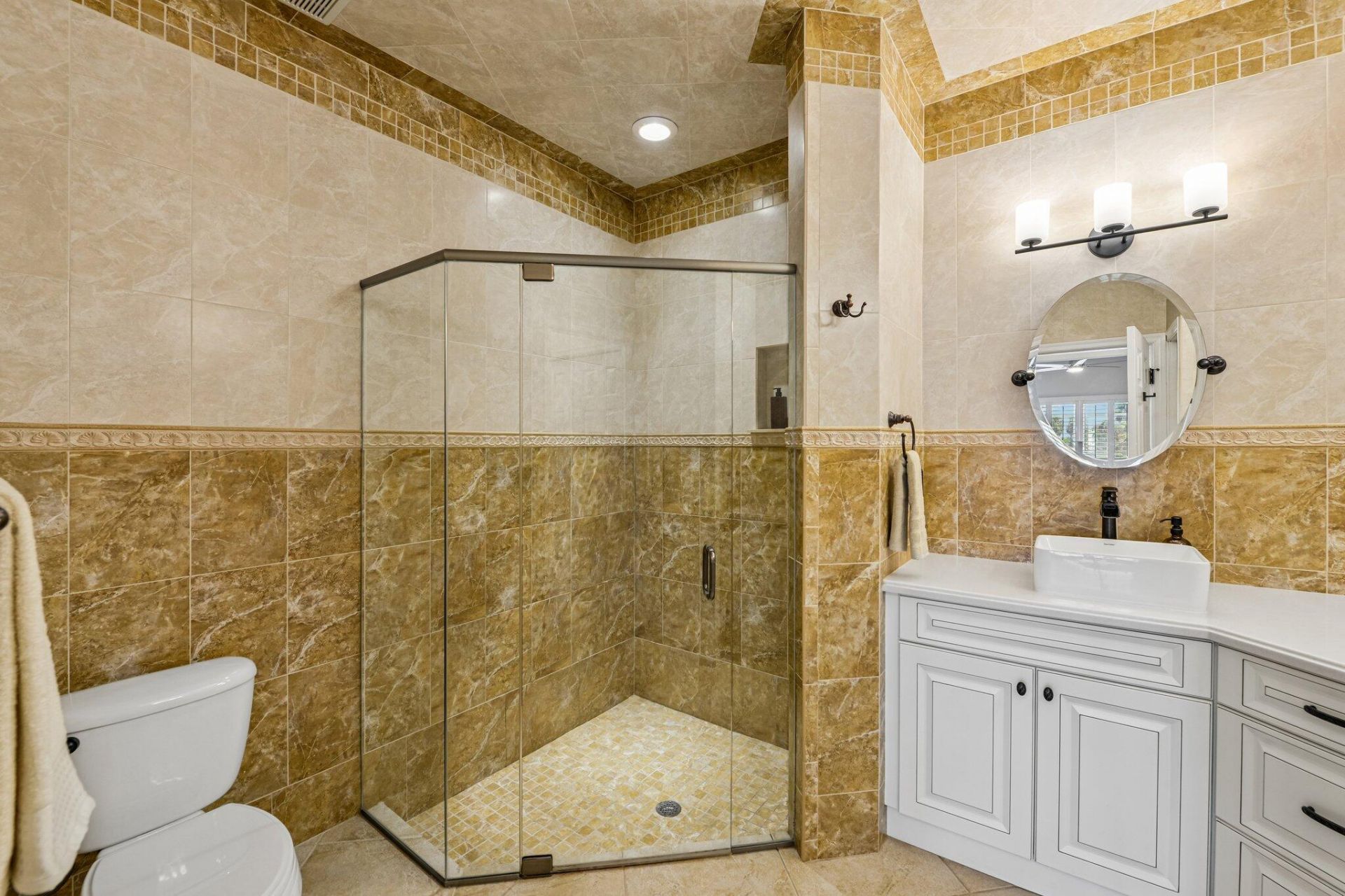 692 W Palm Aire Drive, Pompano Beach, FL 33069 Photo