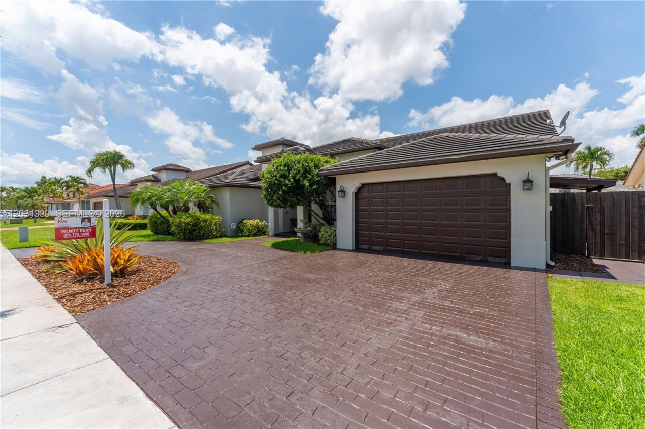 15341 SW 114th Ter, Miami, FL 33196 Photo