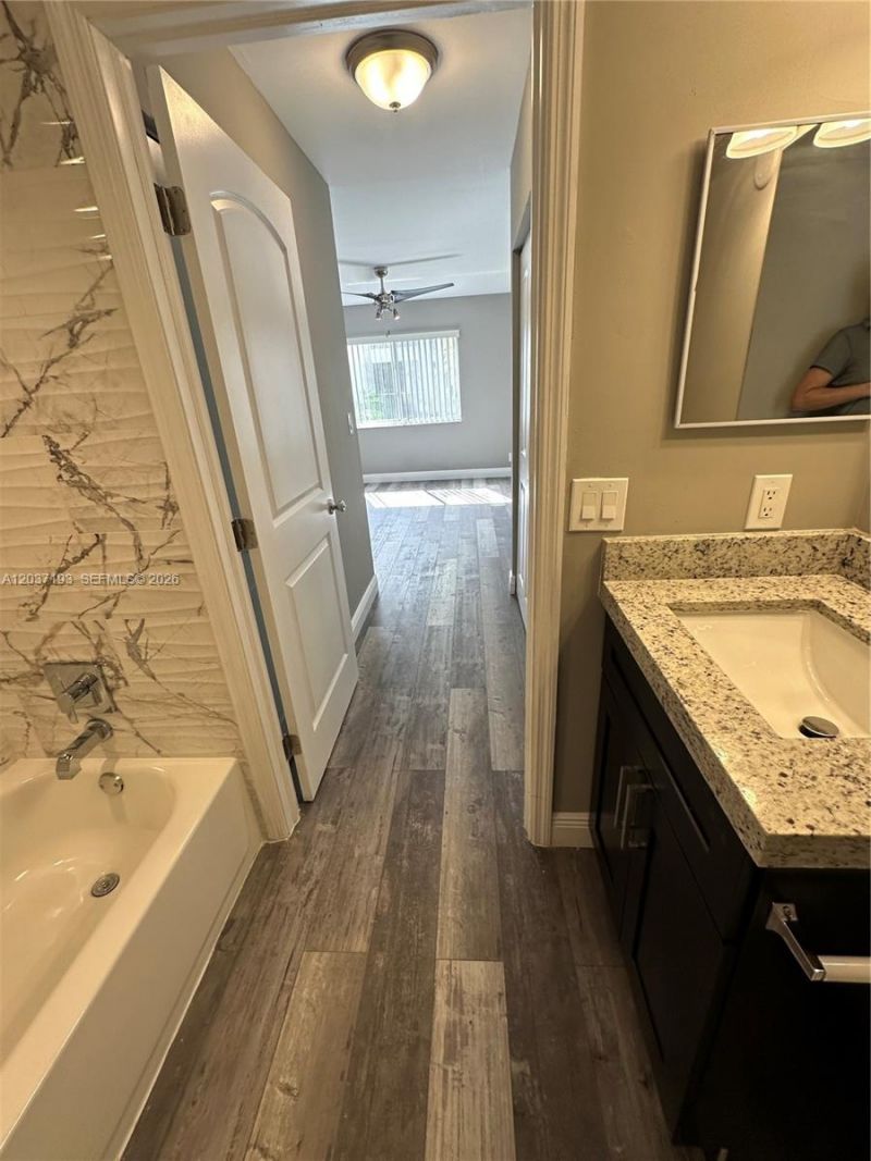 5672 Rock Island Rd , Unit 260, Tamarac, FL 33319 Photo