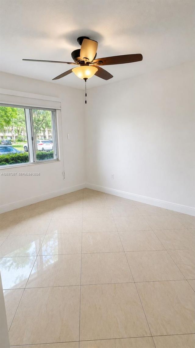 901 SW 141st Ave, Unit 111M, Pembroke Pines, FL 33027 Photo