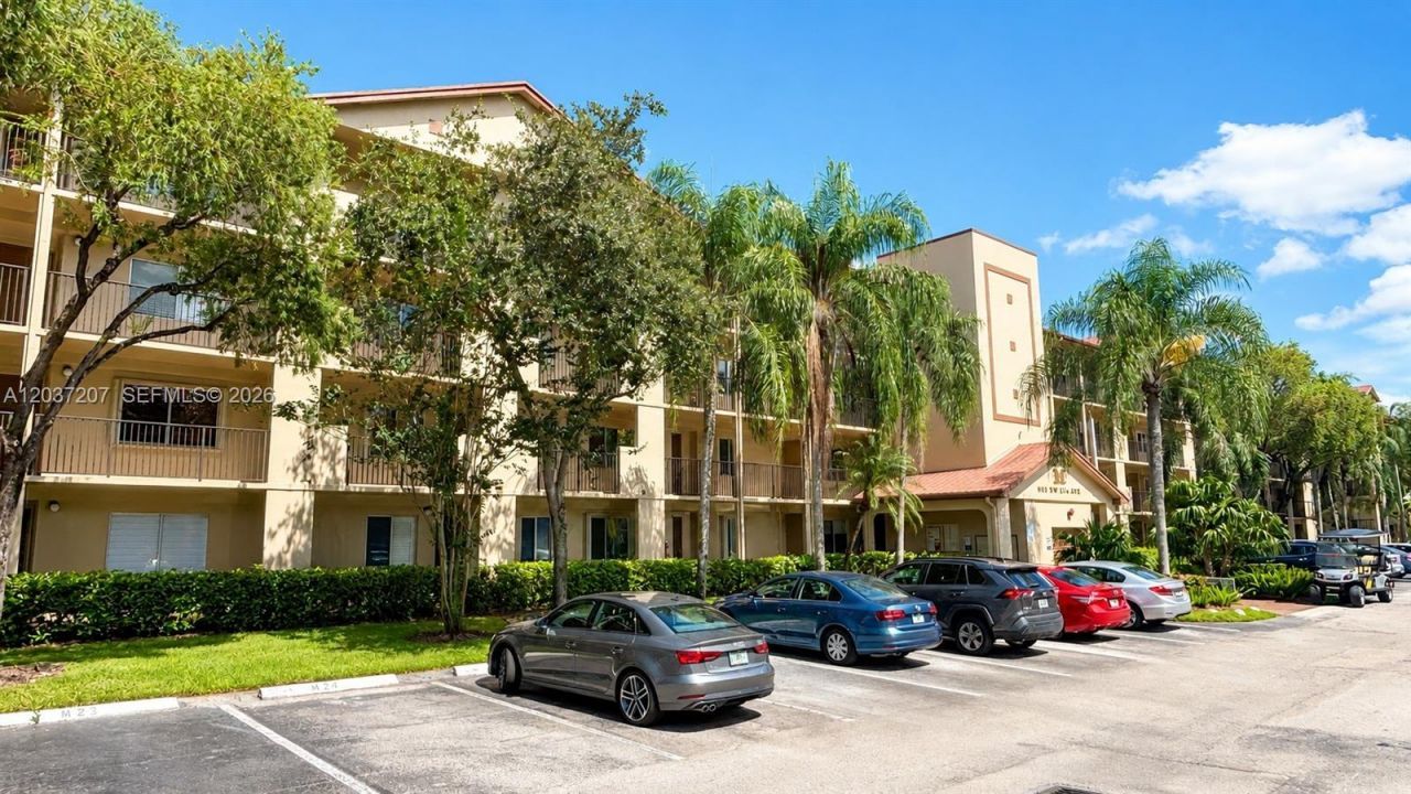 901 SW 141st Ave, Unit 111M, Pembroke Pines, FL 33027 Photo