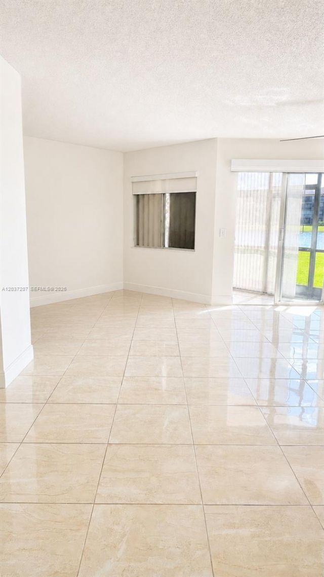 901 SW 141st Ave, Unit 111M, Pembroke Pines, FL 33027 Photo