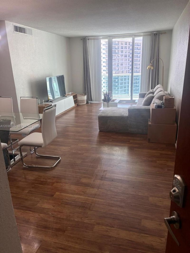 3901 S Ocean Dr, Unit 14Q, Hollywood, FL 33019 Photo