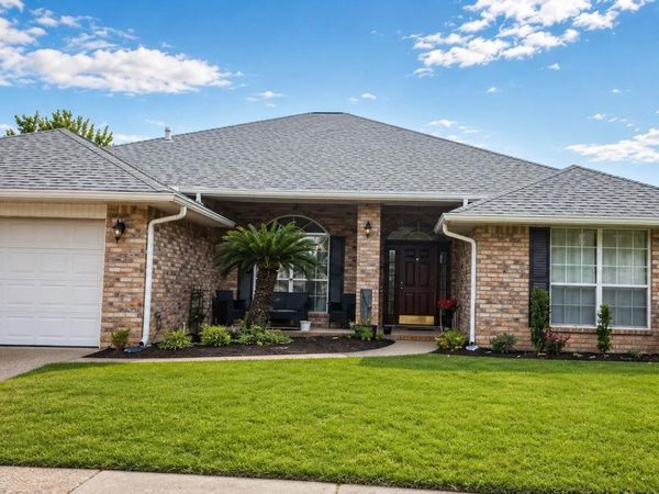 3149 Windjammer Ct, Pensacola, FL 32526