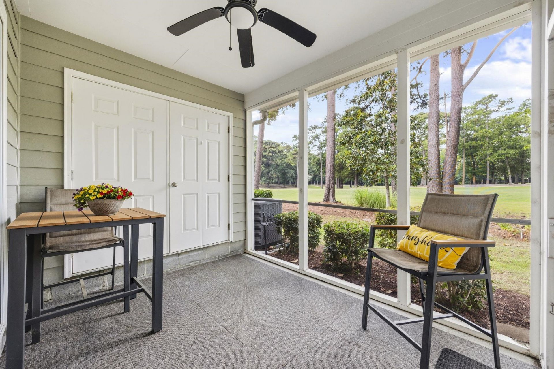 4508 Greenbriar Dr.  Photo 11