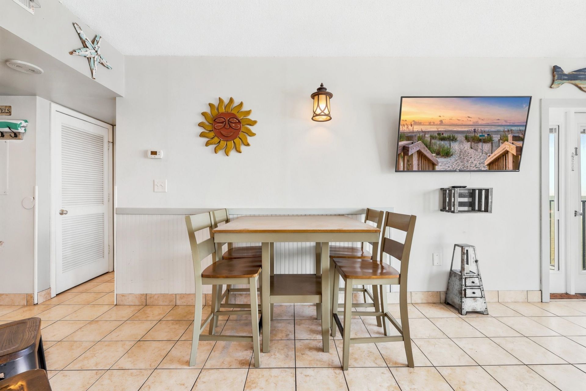 1605 S Ocean Blvd.  Photo 8