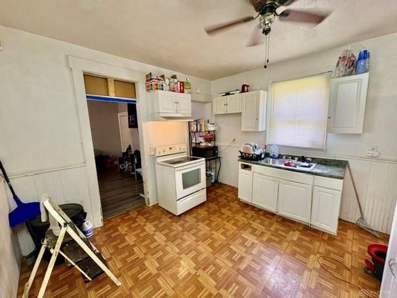 402 W Johnny Lytle Avenue, Springfield, OH 45506 Photo 11