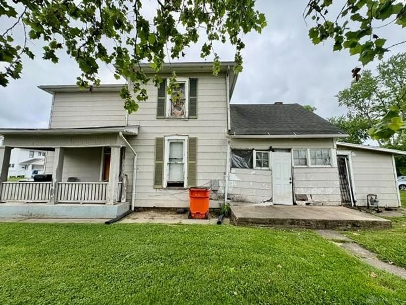 402 W Johnny Lytle Avenue, Springfield, OH 45506 Photo 2