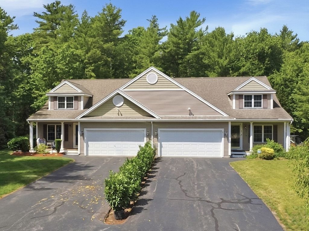 9 Rock Marsh Rd, Unit B, Wareham, MA 02571 Main Photo