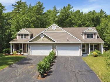 9 Rock Marsh Rd, Unit B, Wareham, MA 02571