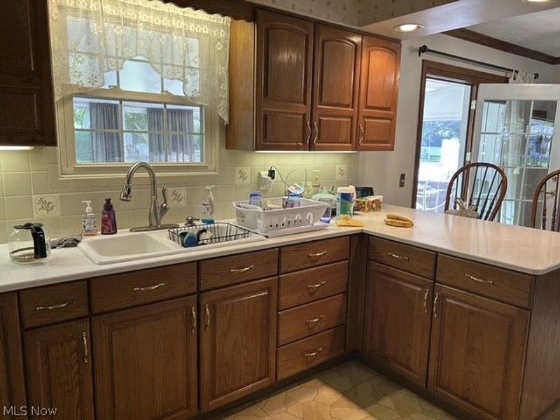 8639 Candlewood Avenue NW, North Canton, OH 44720 Photo 7