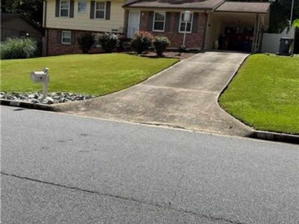 6490 Cedar Hurst Trail, Atlanta, GA 30349
