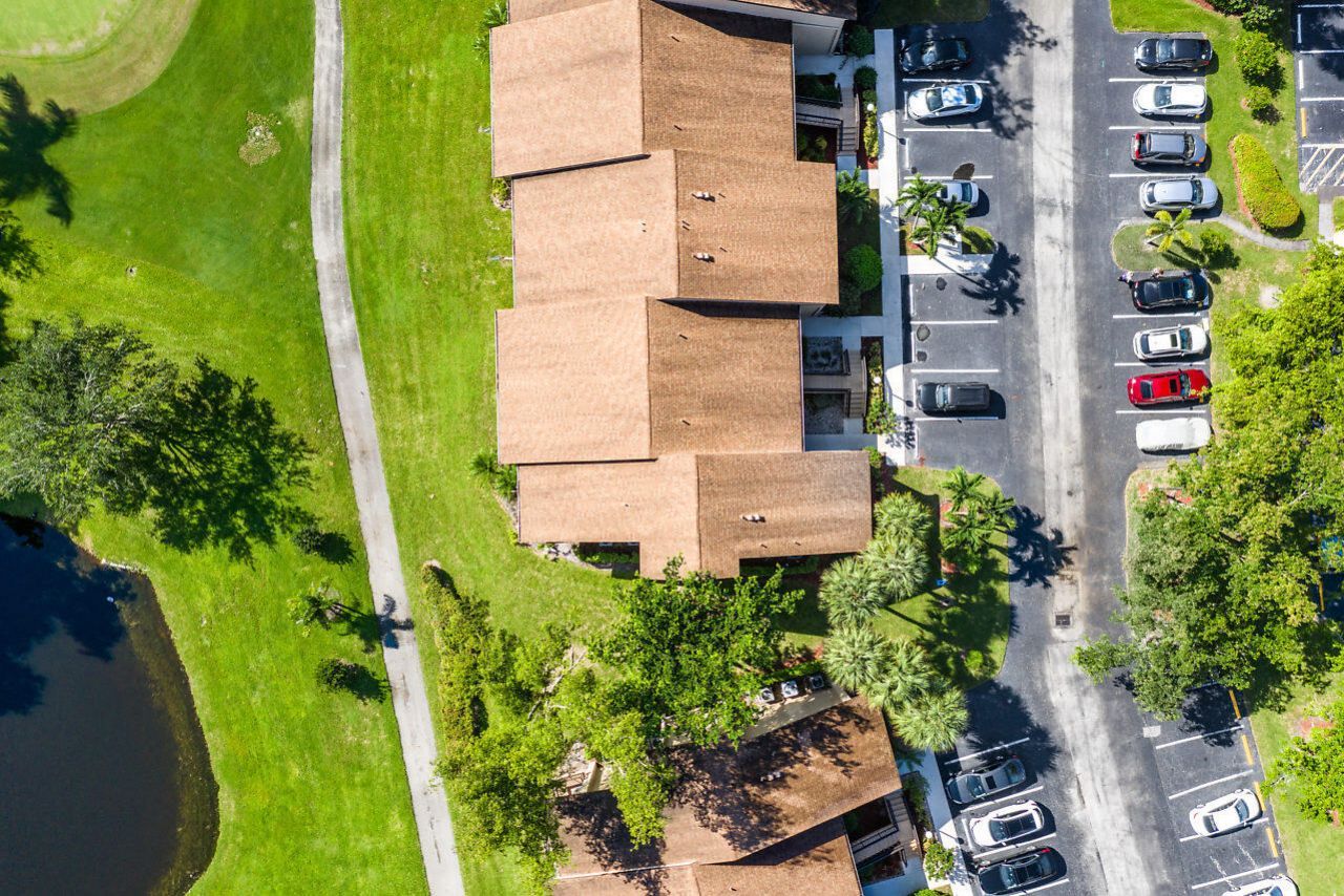 5087 Oakhill Lane, Delray Beach, FL 33484 Photo