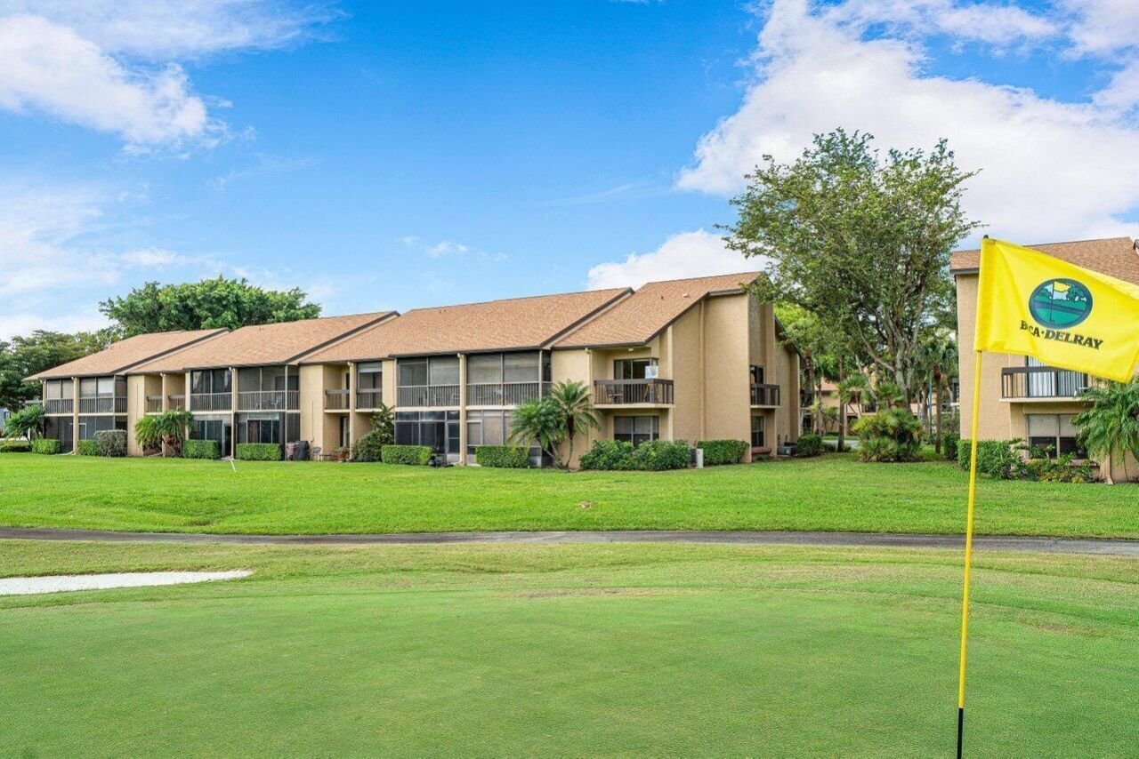 5087 Oakhill Lane, Delray Beach, FL 33484 Photo