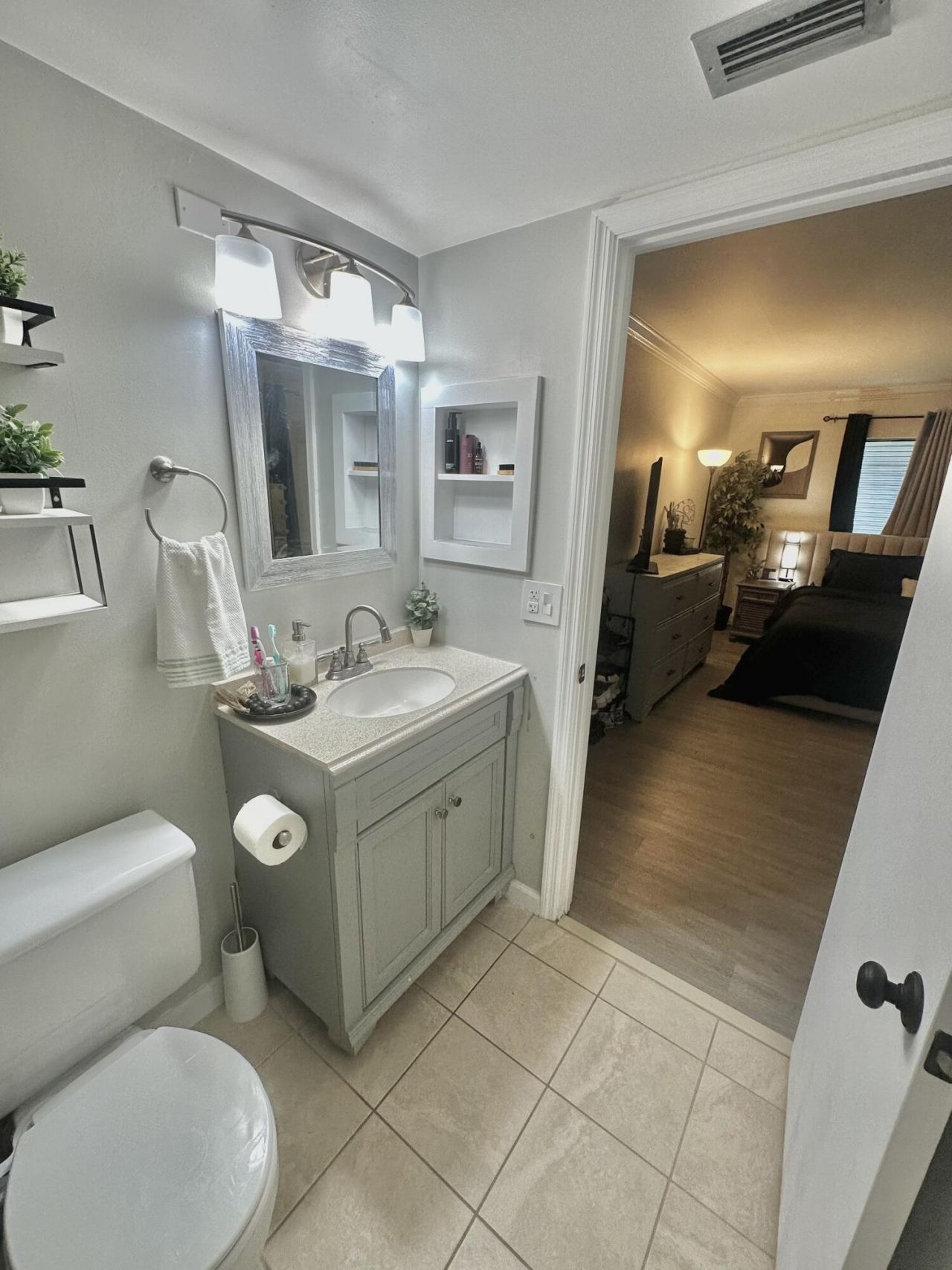 1104 Green Pine Boulevard, Unit G1, West Palm Beach, FL 33409 Photo