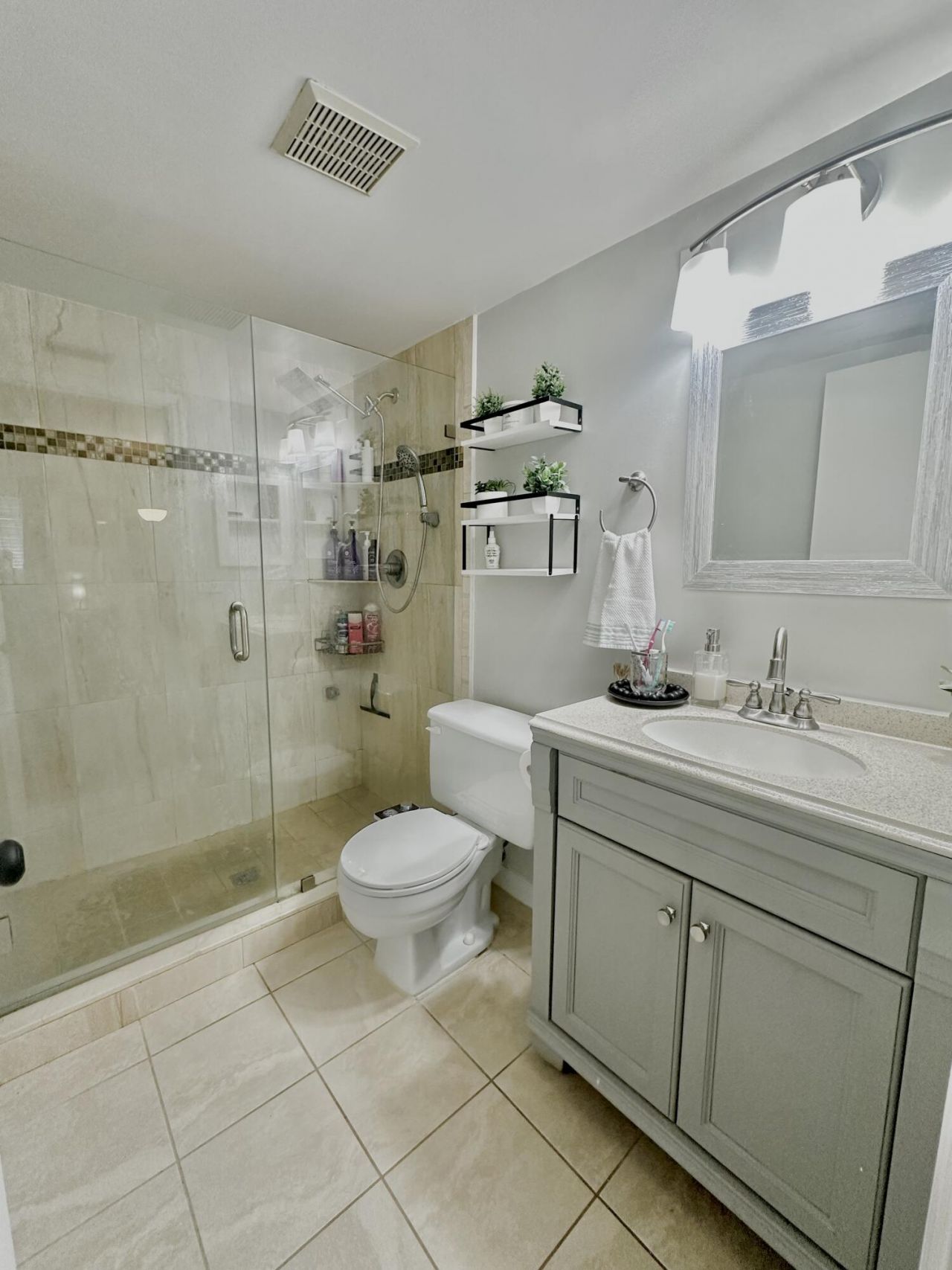 1104 Green Pine Boulevard, Unit G1, West Palm Beach, FL 33409 Photo
