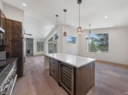 847 Cirugu Street, South Lake Tahoe, CA 96150 Photo